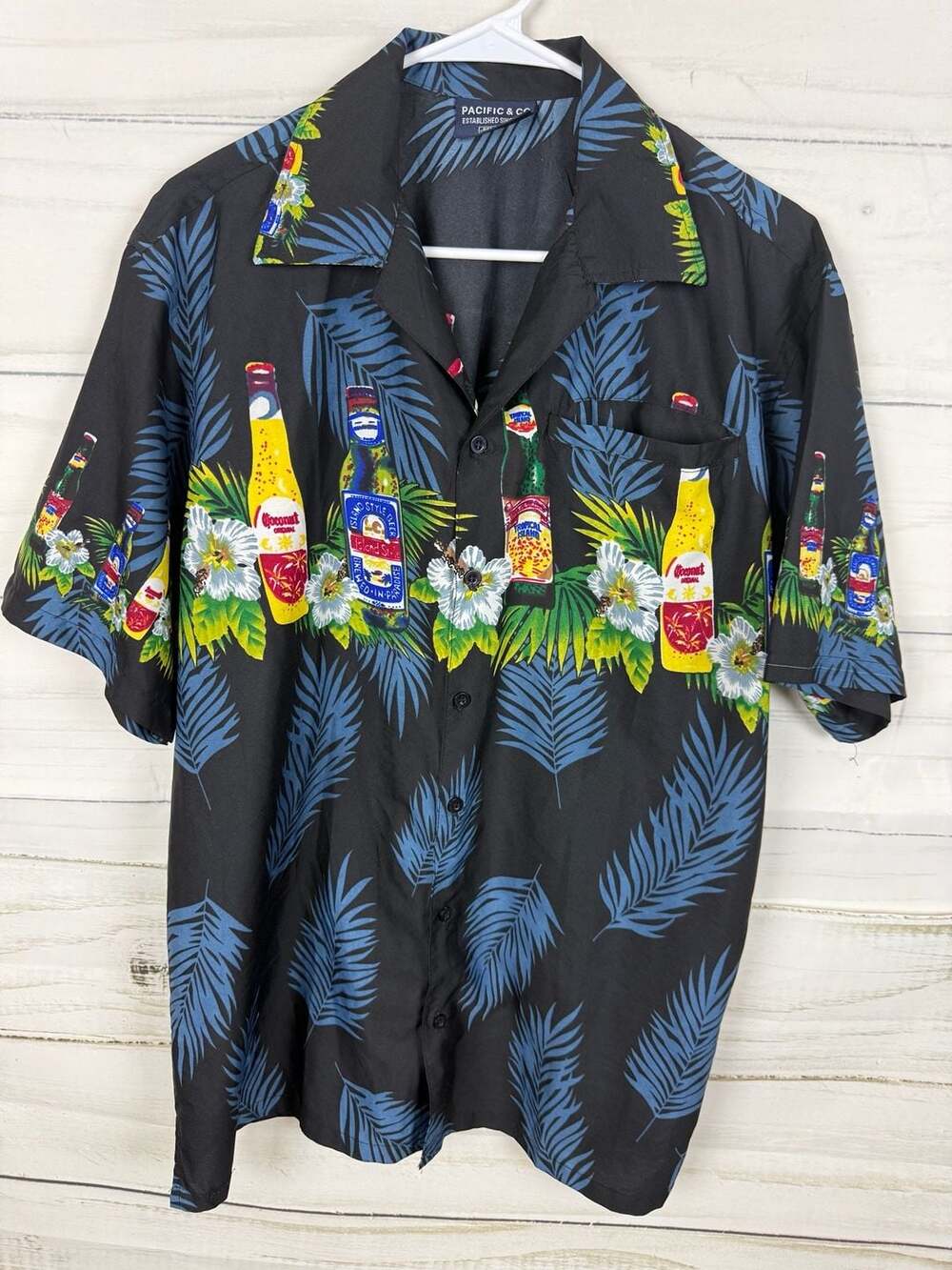 Pacific & Co Short Sleeve Button-Front Hawaiian Shirt with Beer Bottle  Floral P